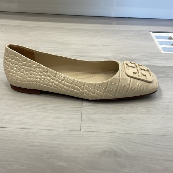 NWOT Tory Burch Georgia Ballet Flats in New Cream - Picture 7 of 15